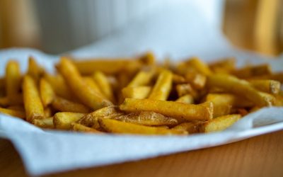 腹肌饮食秘籍：告别盲目训练，吃出清晰六块腹肌！