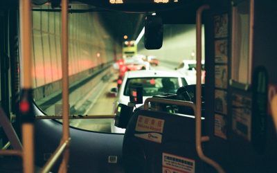 全球通勤图鉴:各国上下班时间与模式解析