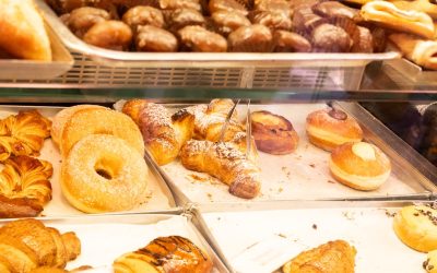 2025年最新饮食趋势：低碳、间歇性断食、地中海饮食，哪种最适合您？🤔