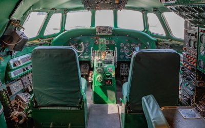 飞机座位选择攻略：哪里最舒适？