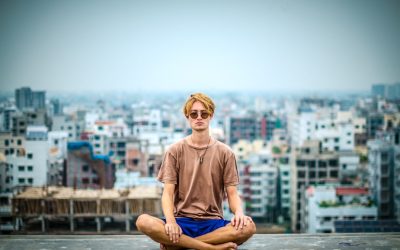 身心同步療癒的冥想方法:2025年最新趨勢與實踐指南