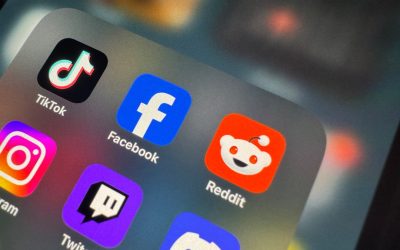 社交媒体、YouTube、博客增长策略：2025年内容创作者的制胜秘诀