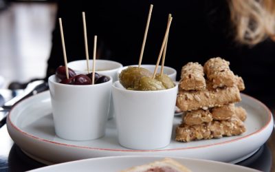 2026全球美食之旅：探索世界頂級美食目的地與品嚐秘訣 🍽️