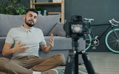 2026年社交媒体影响者：如何抓住新机遇，打造个人品牌与实现财富自由？