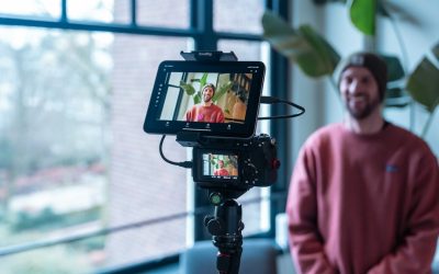 2026年社群媒体网红养成攻略：驾驭YouTube、Instagram、TikTok、Facebook，开启你的影响力变现之路！