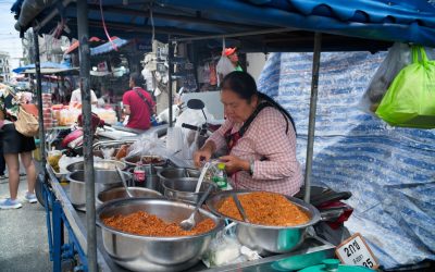 探索亚洲美食天堂：热门目的地与饕客秘籍